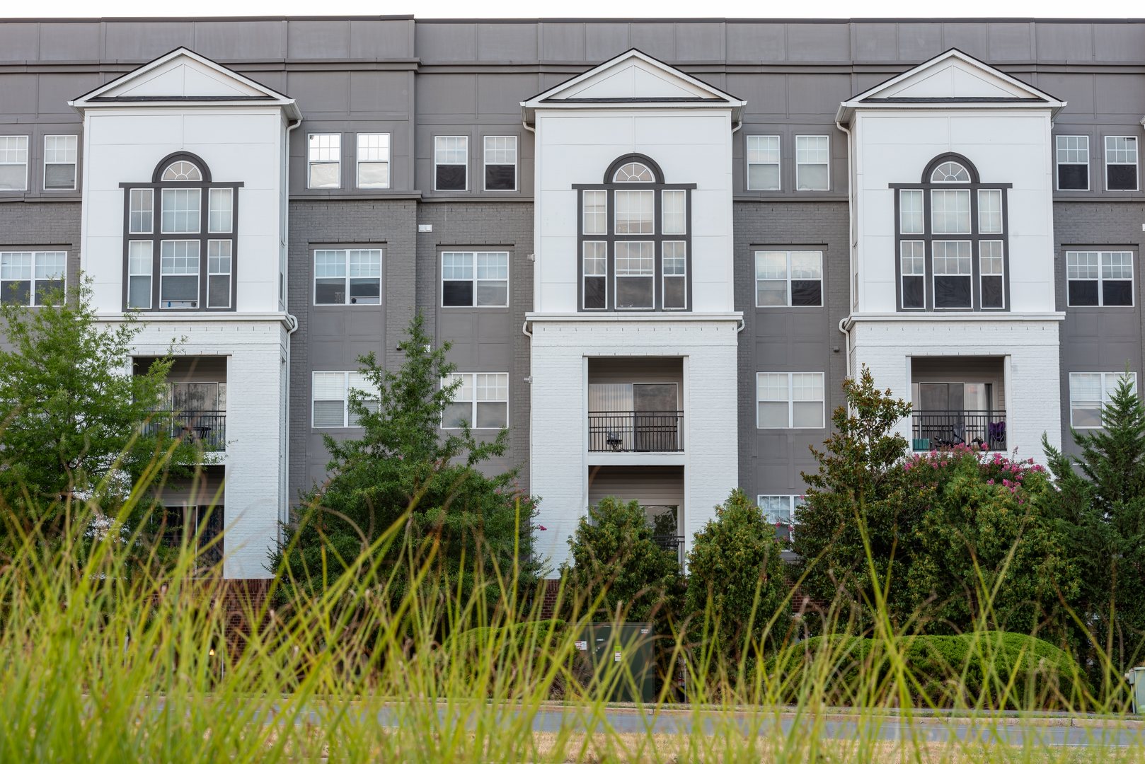 Exterior Dusk Image